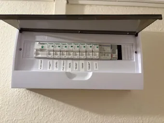 0. galéria kép Averon Group Kft.